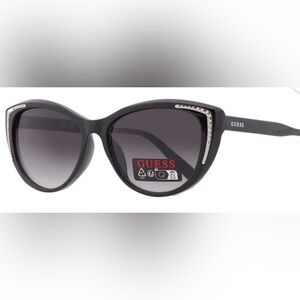 New cat eye Guess sunglasses
